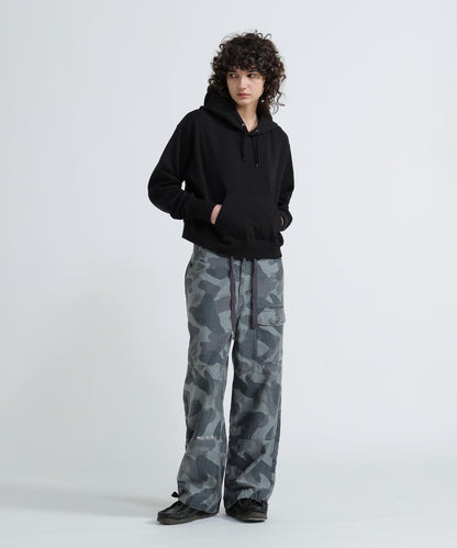《WOMAN》 CAMOUFLAGE CARGO LONG PANTS 迷彩工裝長褲