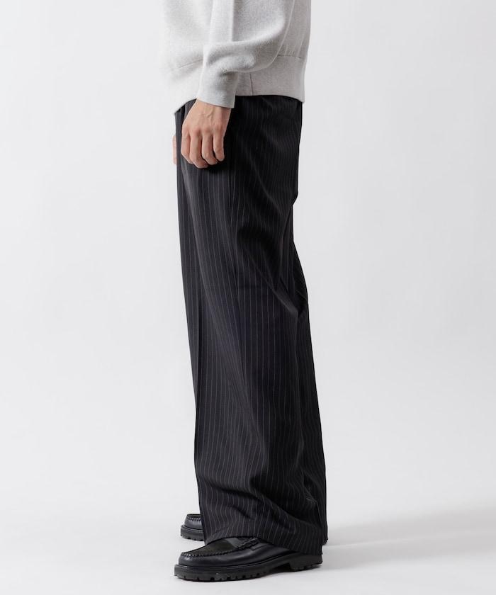 寬鬆直筒一褶西裝長褲