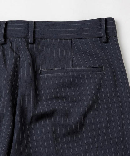 寬鬆直筒一褶西裝長褲