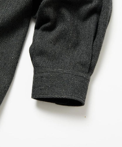 寬鬆版型羊毛感常規領襯衫