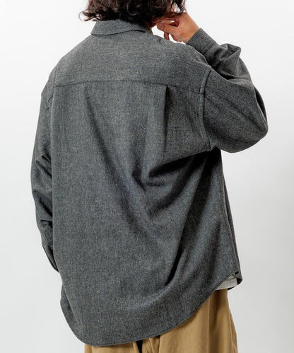 寬鬆版型羊毛感常規領襯衫