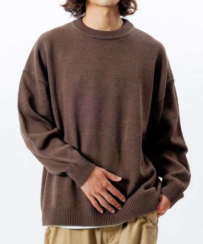 寬鬆版型 易打理 可水洗 圓領針織衫