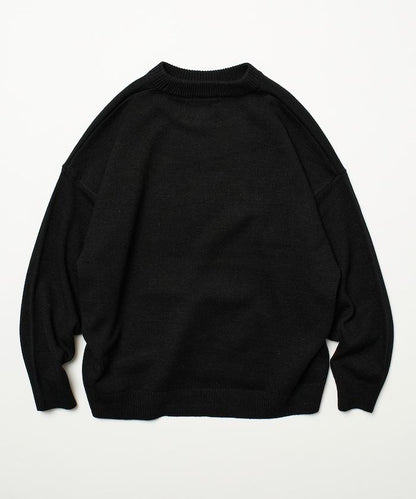 寬鬆版型 易打理 可水洗 圓領針織衫