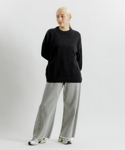 寬鬆版型 易打理 可水洗 圓領針織衫