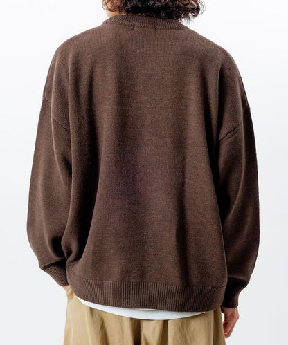 寬鬆版型 易打理 可水洗 圓領針織衫