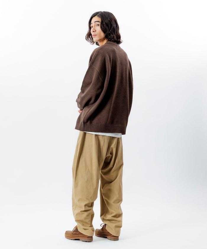 寬鬆版型 易打理 可水洗 圓領針織衫