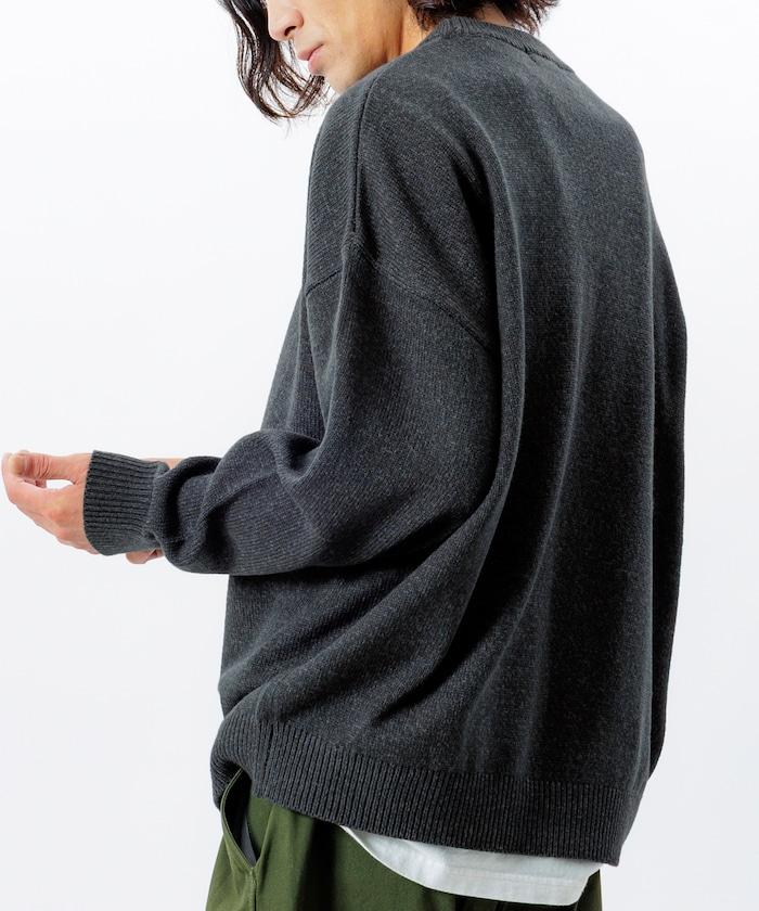 寬鬆版型 易打理 可水洗 圓領針織衫