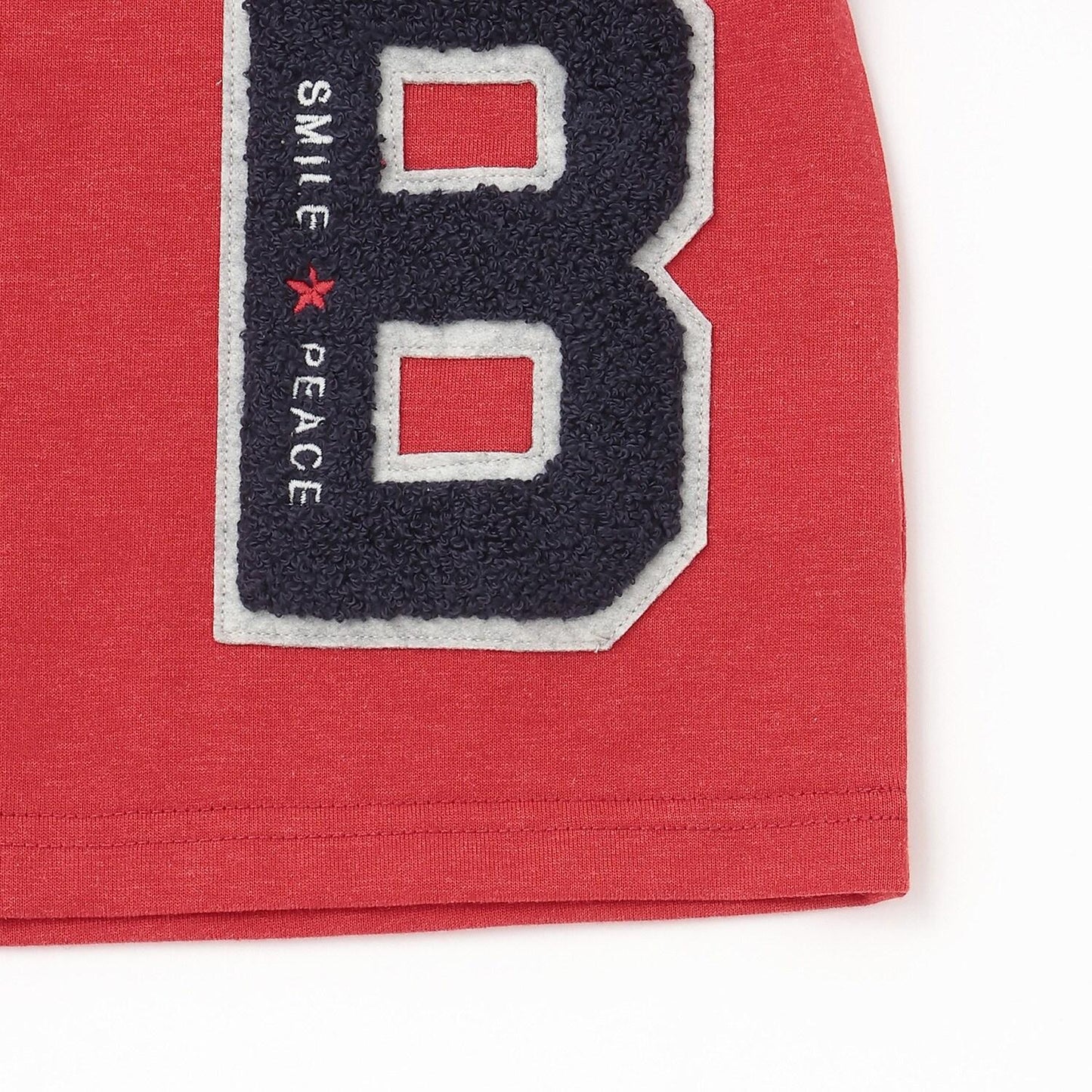 毛圈繡貼布七分袖T恤