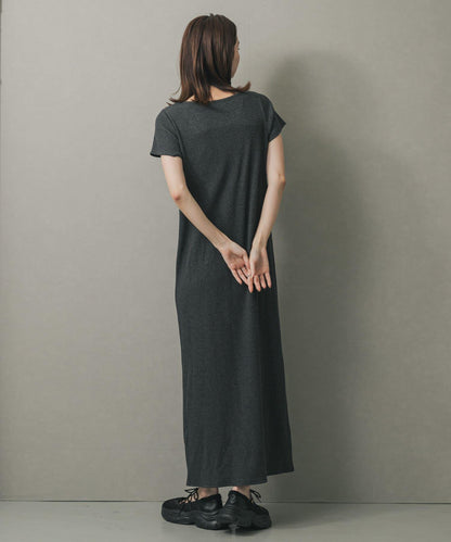 不對稱領口羅紋連衣裙
