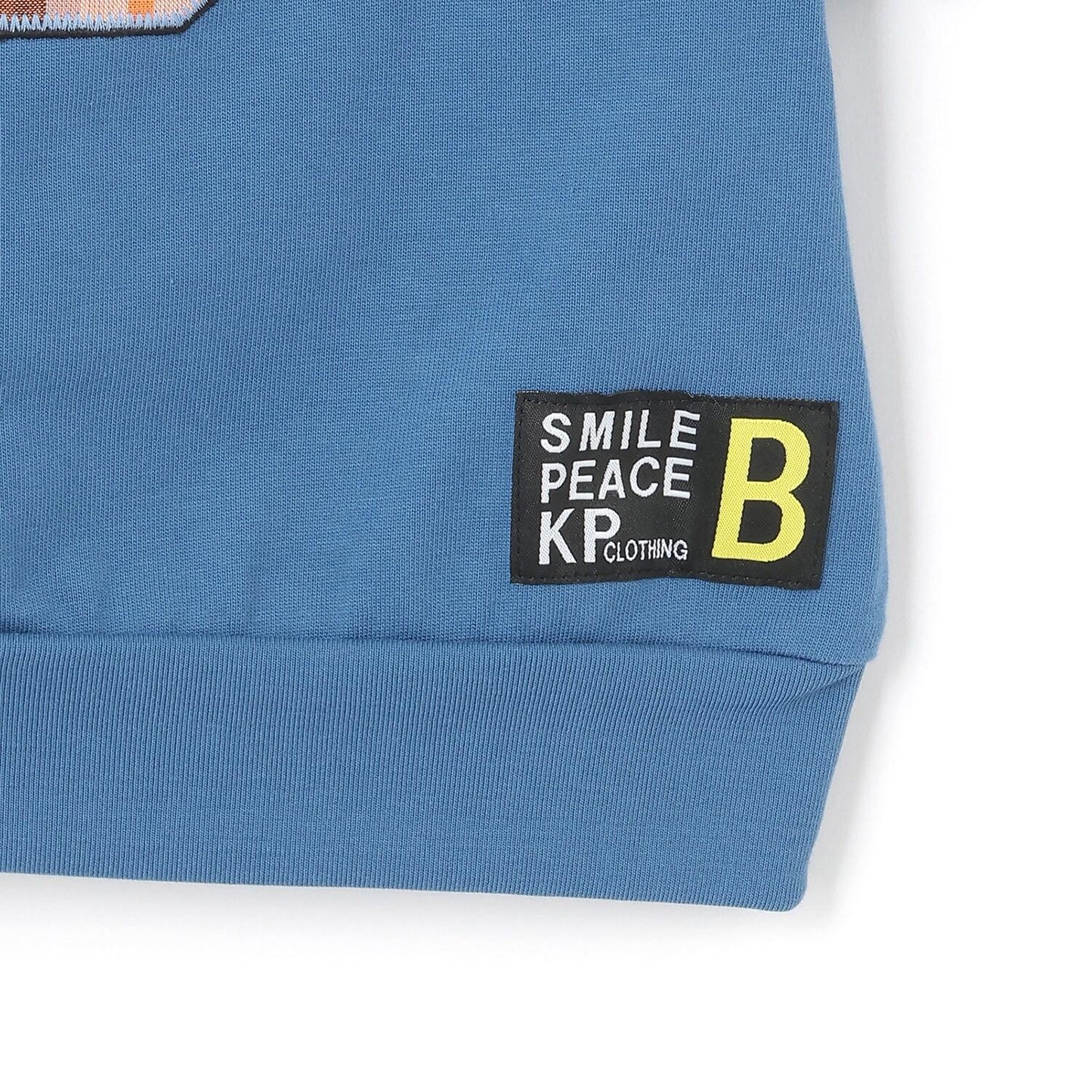 B貼布裝飾六分袖T恤