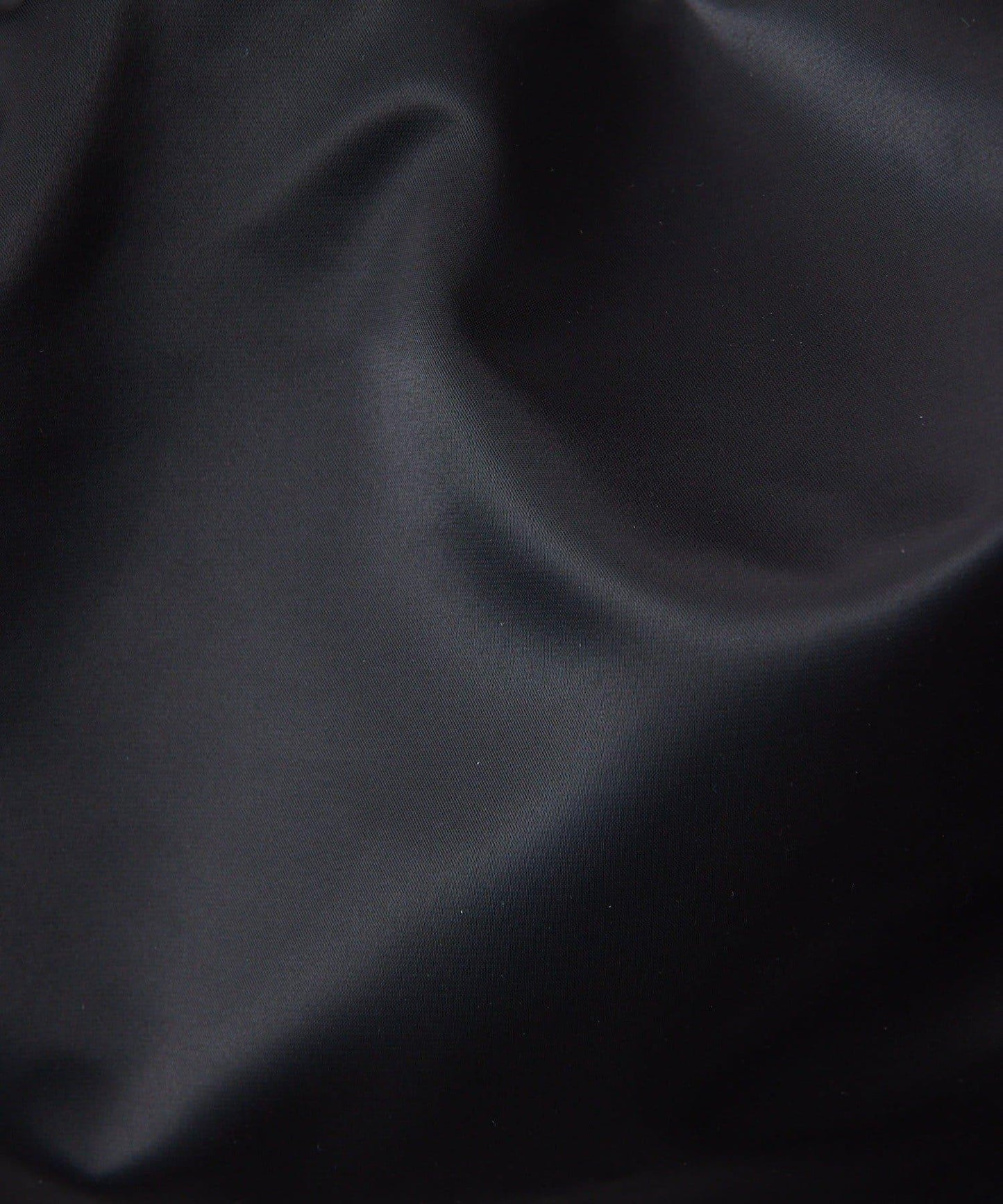 防潑水A4斜挎包