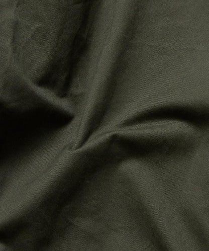 寬鬆版型水洗常規領襯衫