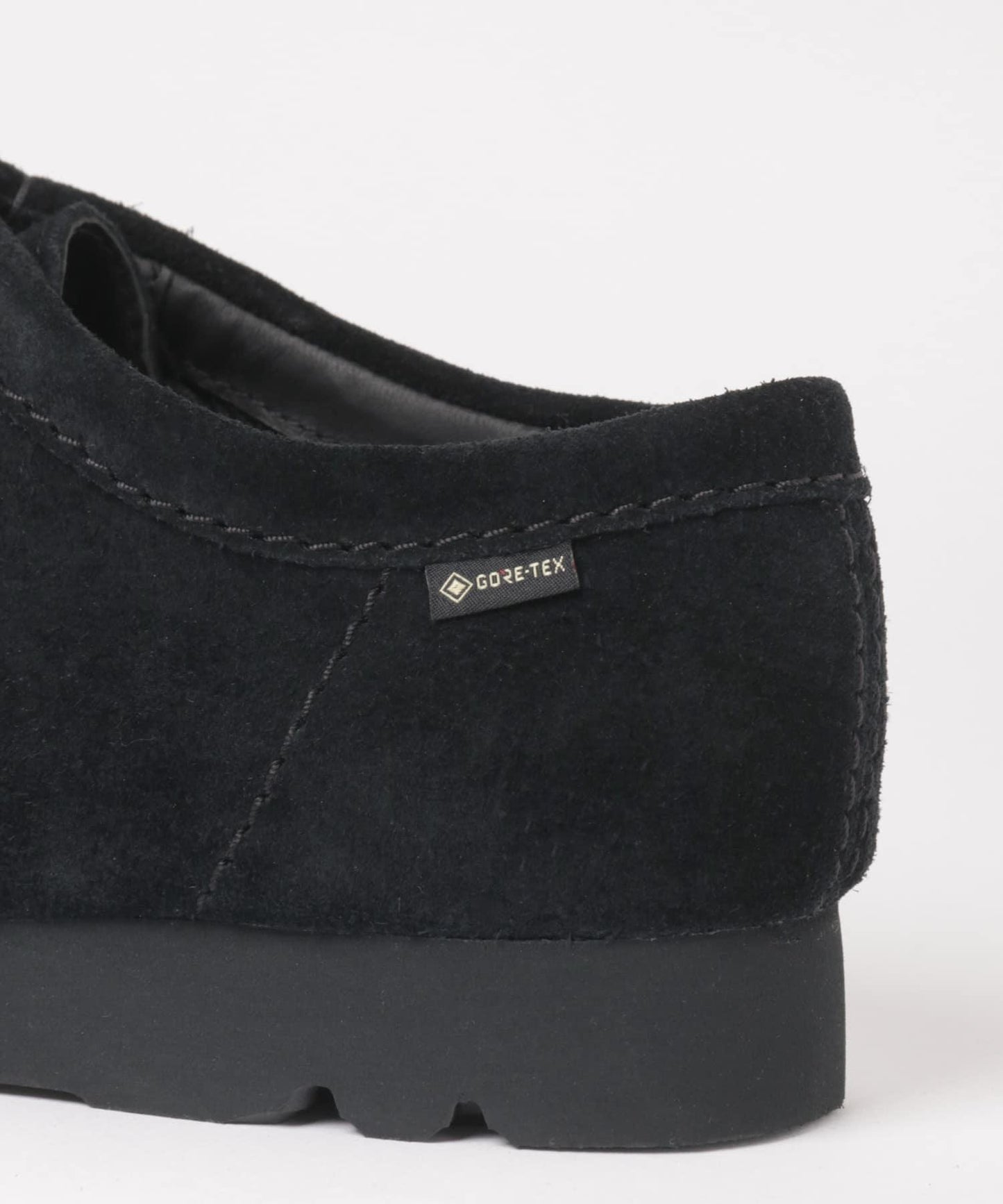 Clarks Wallabee GTX 鞋款