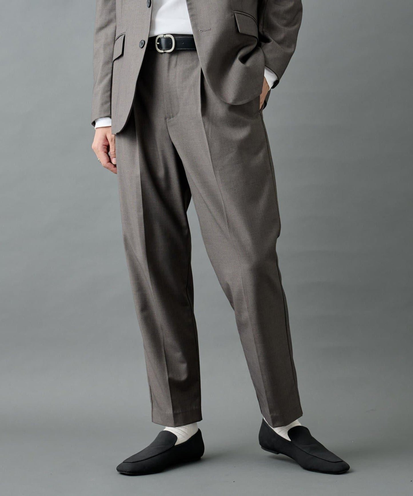 【AW/可搭配套裝】羊毛混紡錐形褲