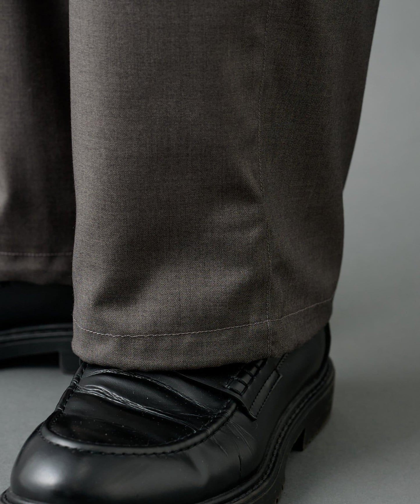 【AW/可搭配套裝】羊毛混紡工裝休閒褲