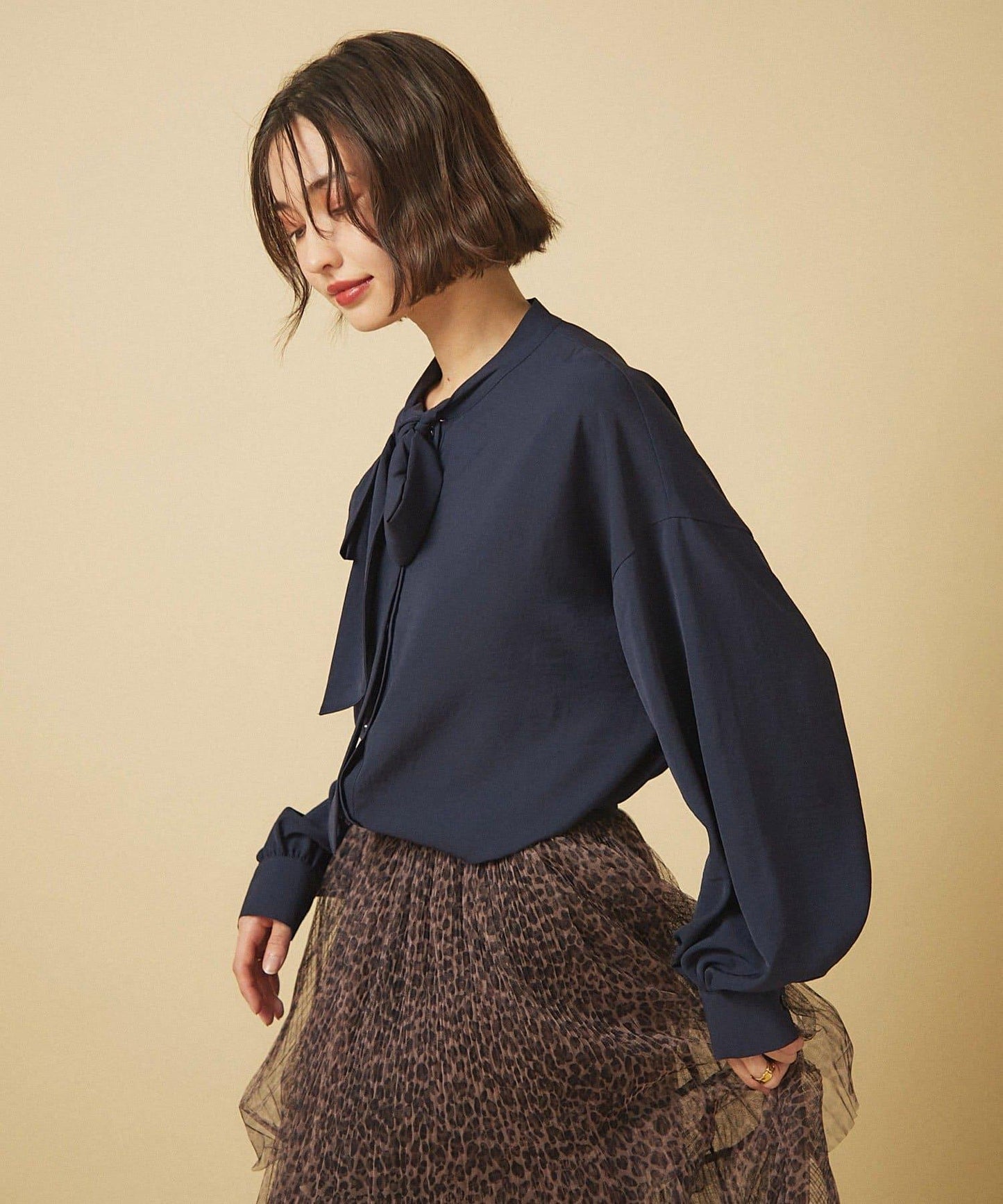 【nane】蝴蝶結領襯衫