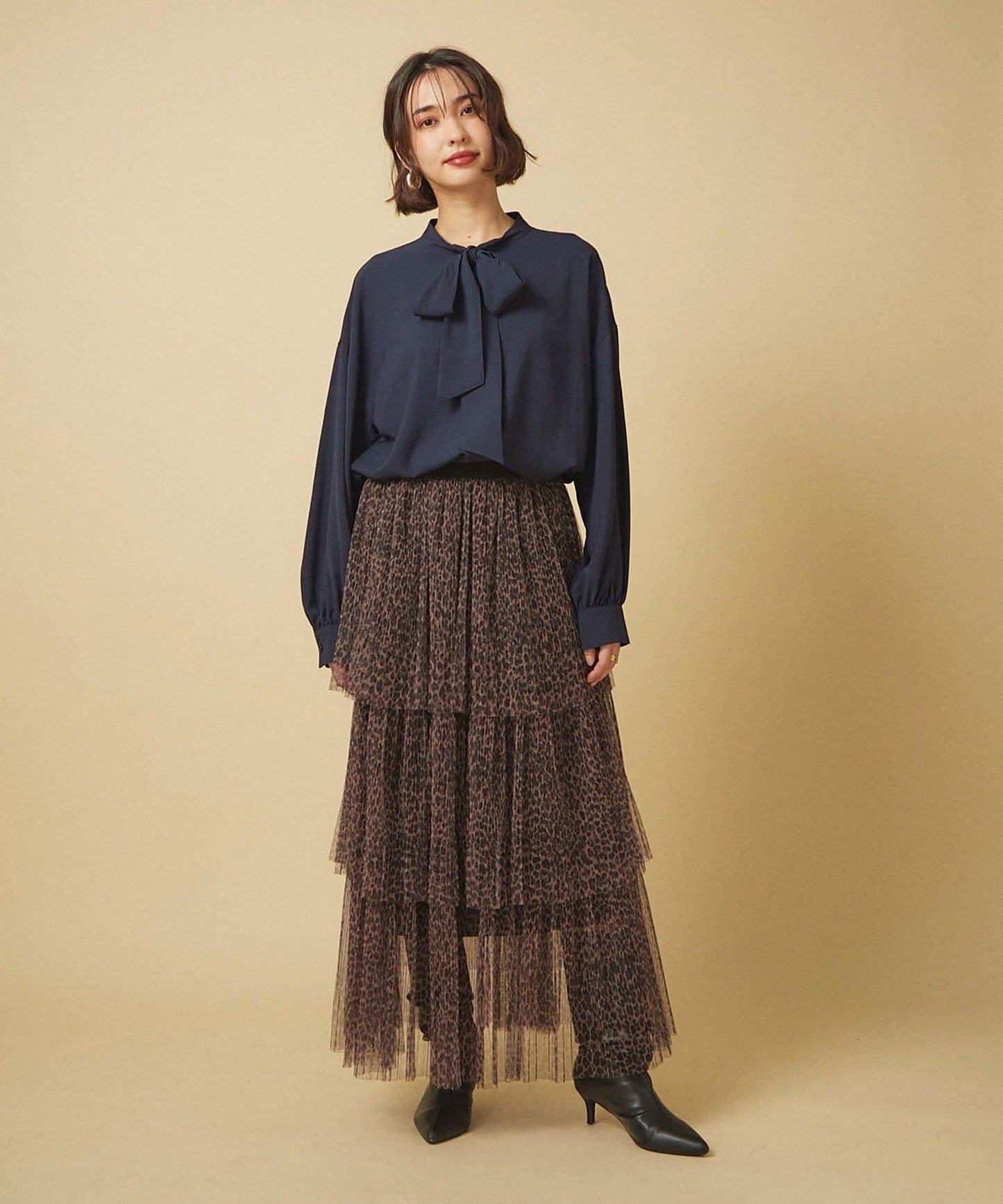 【nane】蝴蝶結領襯衫