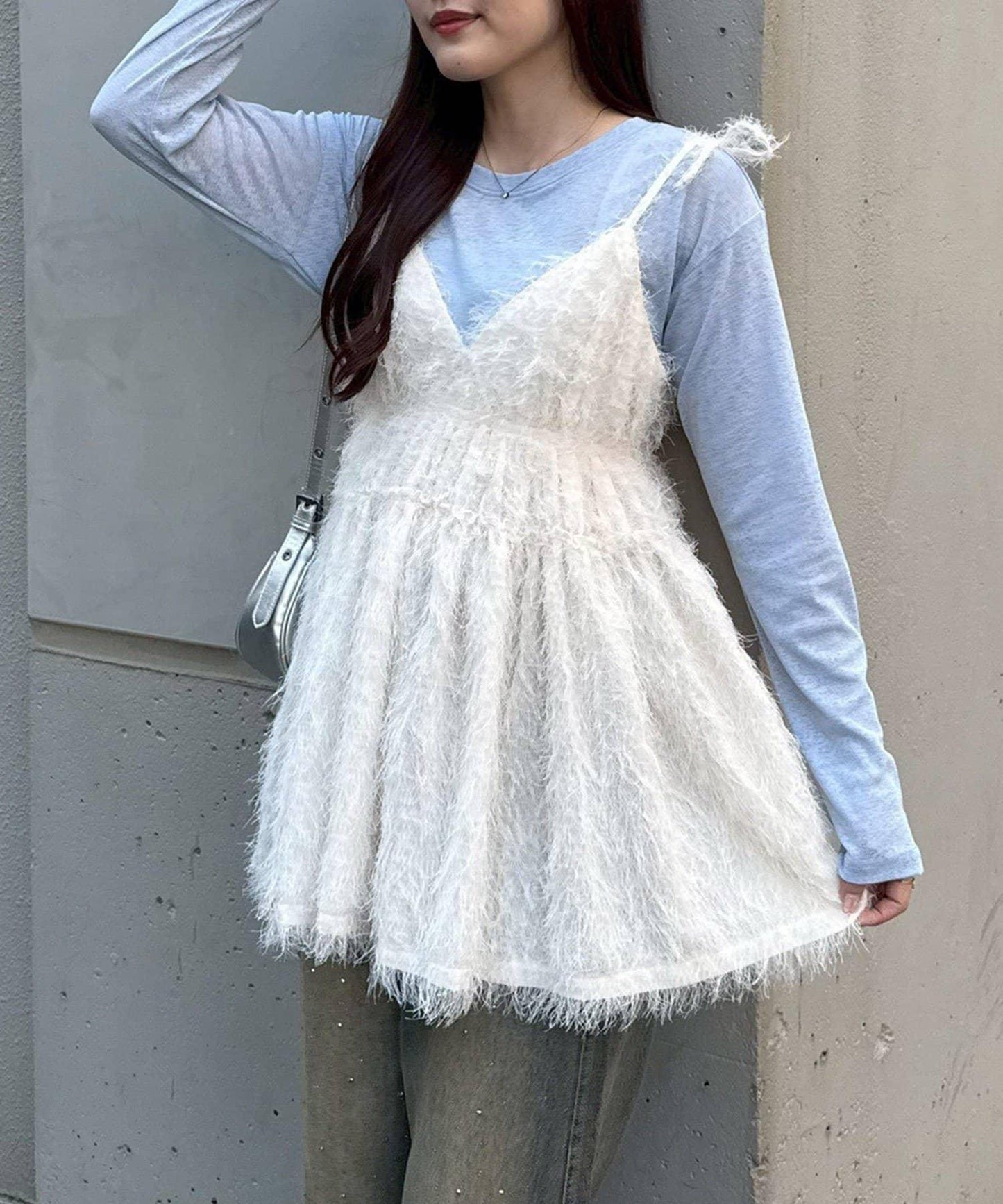 也適合疊穿！透視長袖T恤