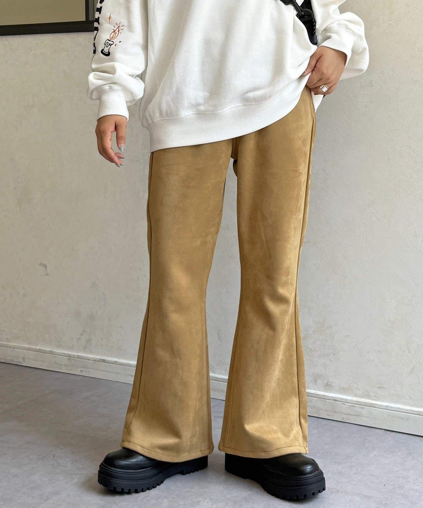 【PIPI監修】仿麂皮喇叭褲