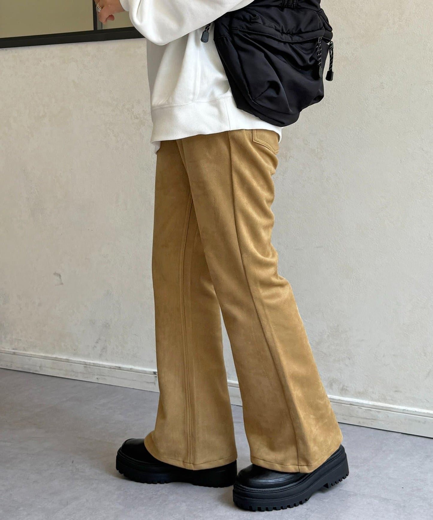 【PIPI監修】仿麂皮喇叭褲