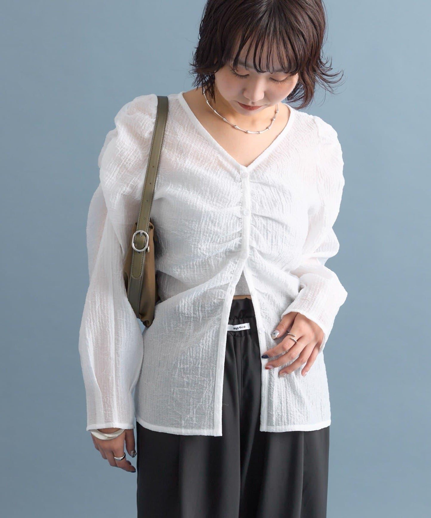 【mystic】V字褶皺襯衫