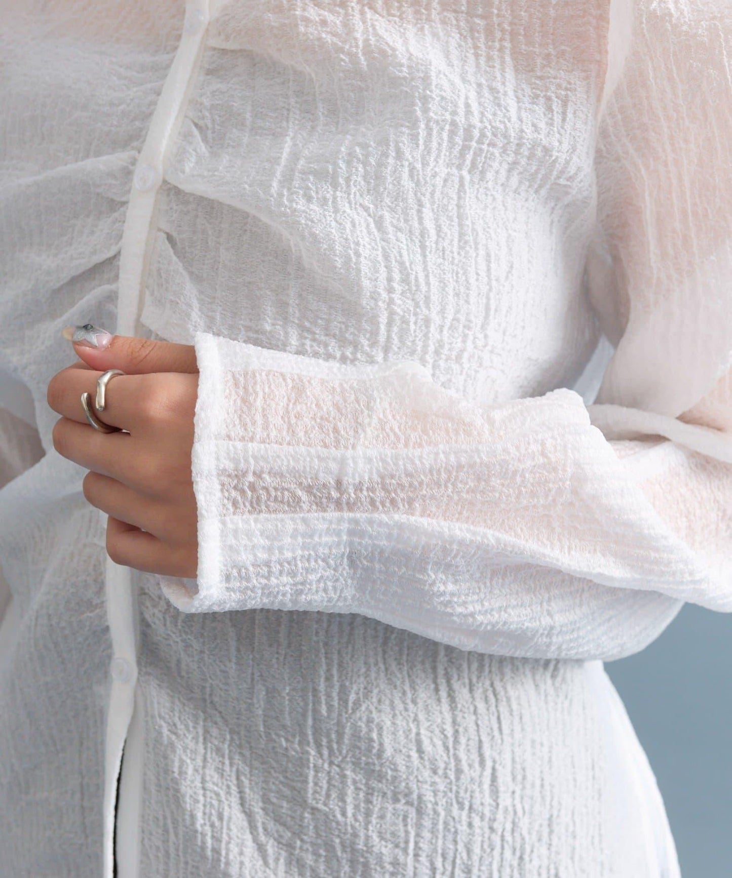 【mystic】V字褶皺襯衫