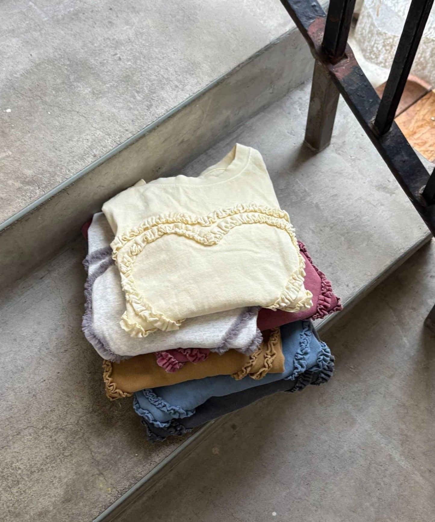 【KIDS】水洗工藝愛心圖案長袖T恤