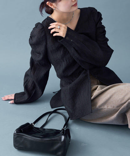 【mystic】V字褶皺襯衫