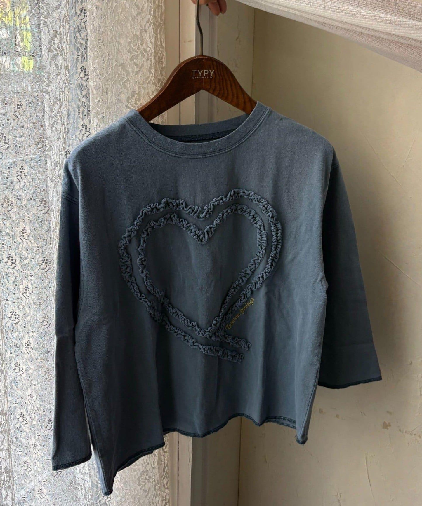 【KIDS】水洗工藝愛心圖案長袖T恤