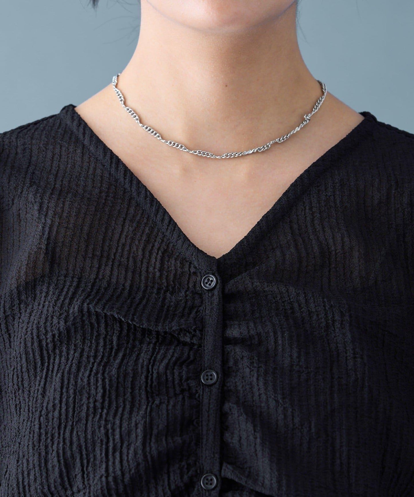 【mystic】V字褶皺襯衫