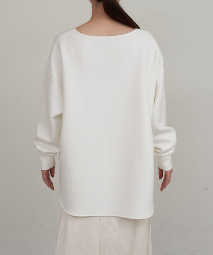 圓弧下襬套頭衫