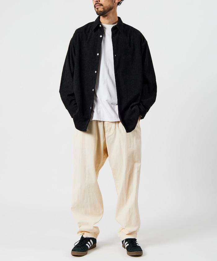 寬鬆版型燈芯絨常規領襯衫