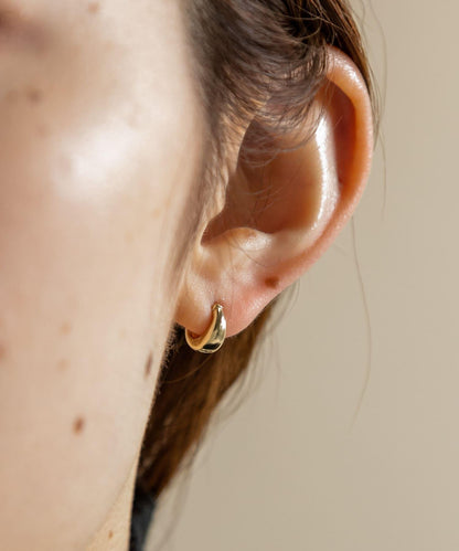 迷你水滴一觸式耳環