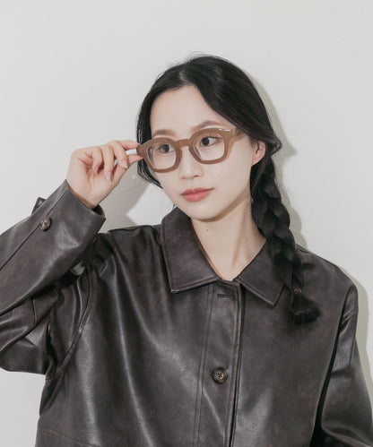 寬邊鏡框平光眼鏡