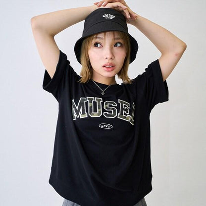 【LTXC】【吸水速幹/清爽】圖案立體字母T恤