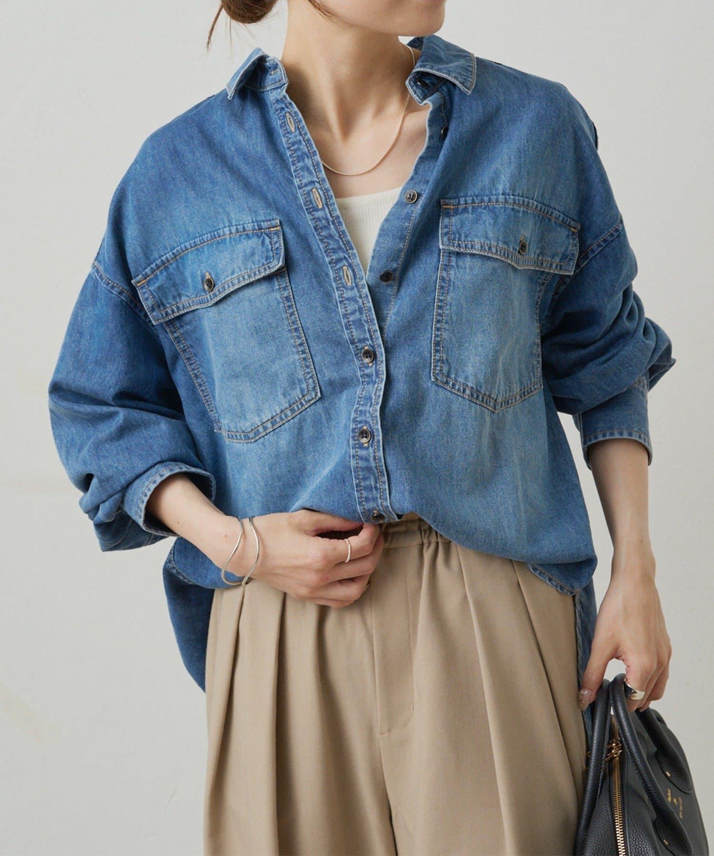 雙口袋牛仔襯衫