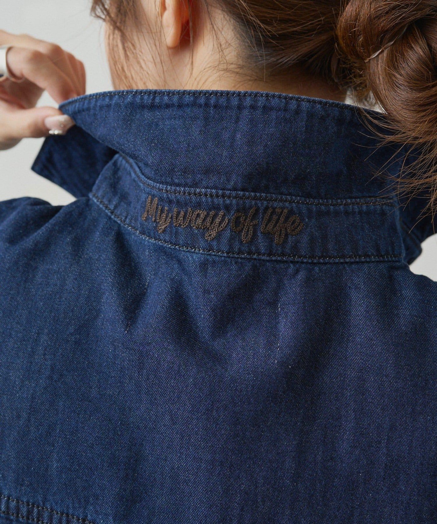 雙口袋牛仔襯衫