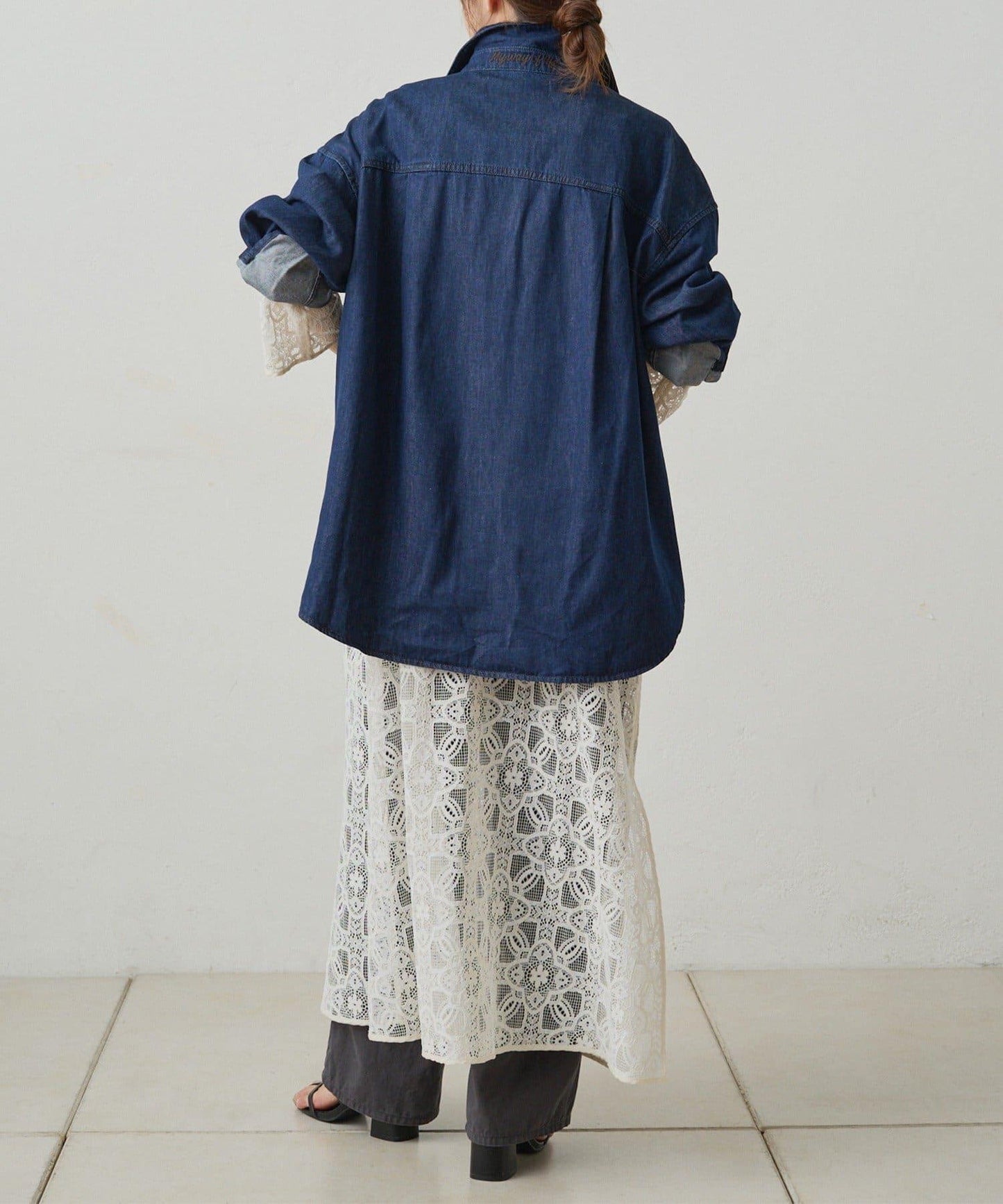 雙口袋牛仔襯衫