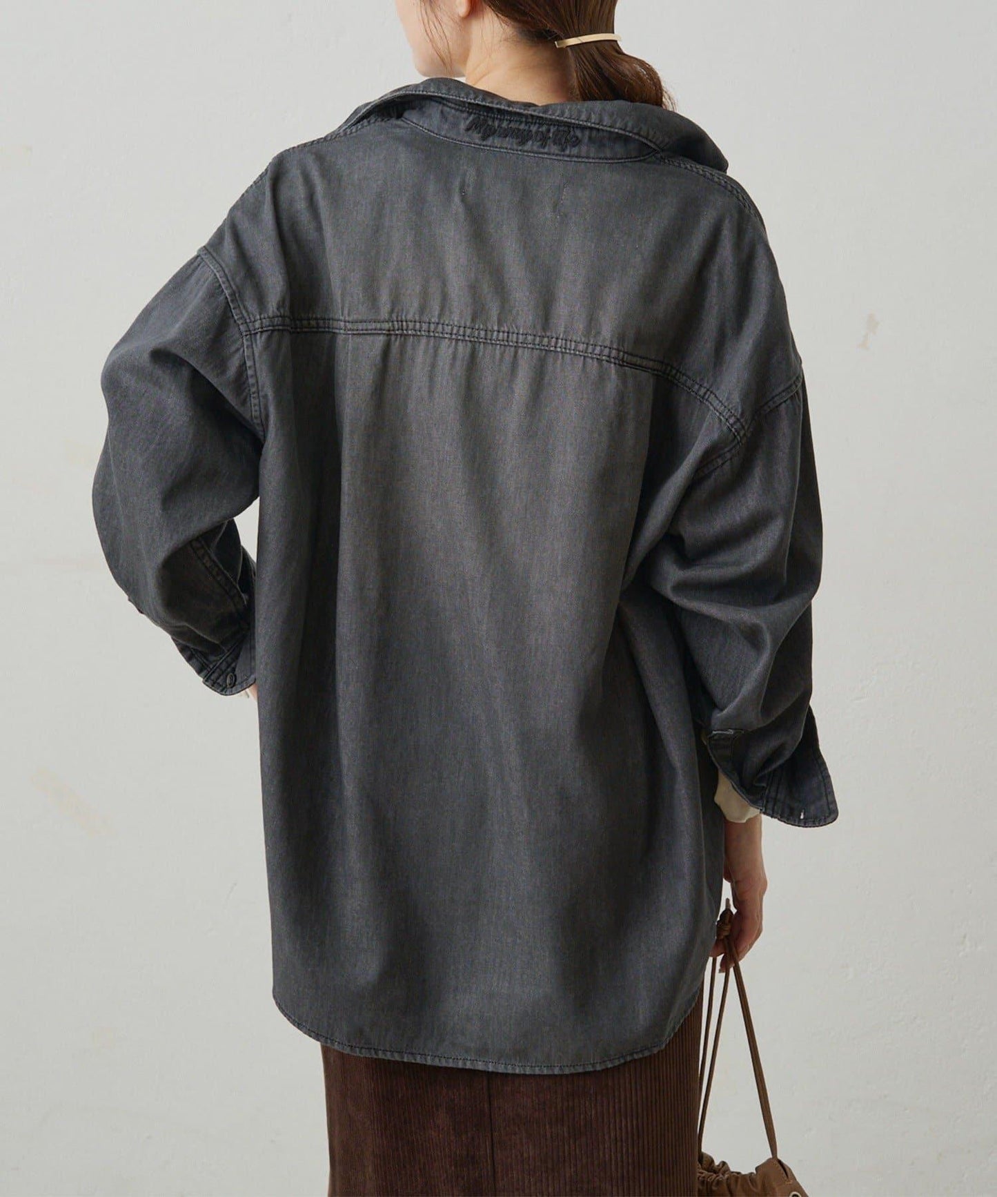 雙口袋牛仔襯衫
