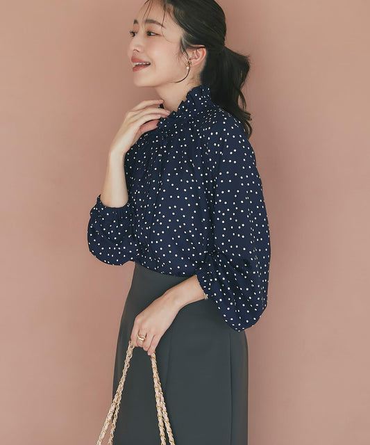 波點印花荷葉邊領襯衫
