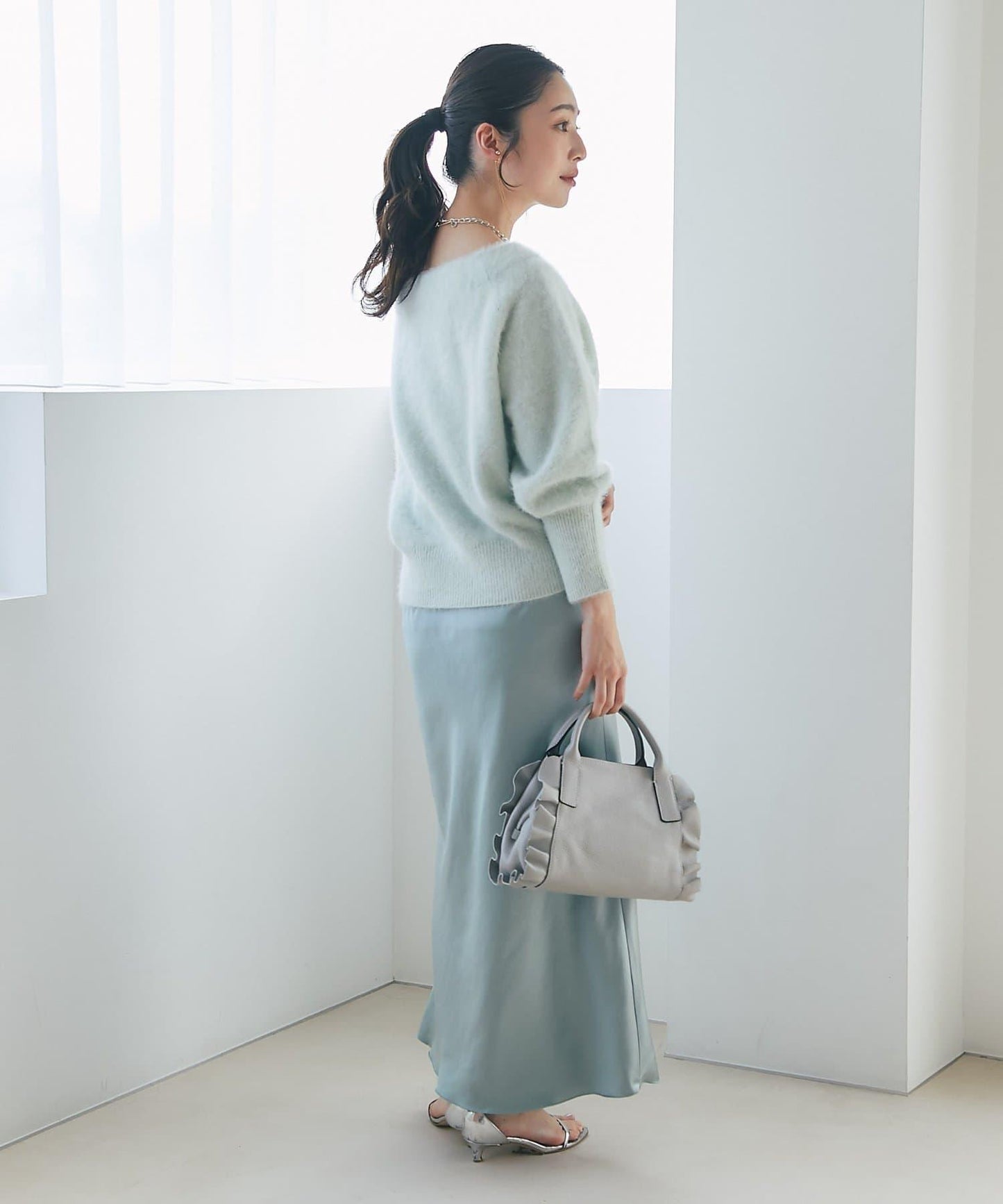 【4尺碼可選】緞面長款修身半身裙