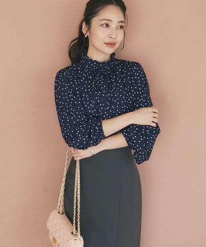 波點印花荷葉邊領襯衫