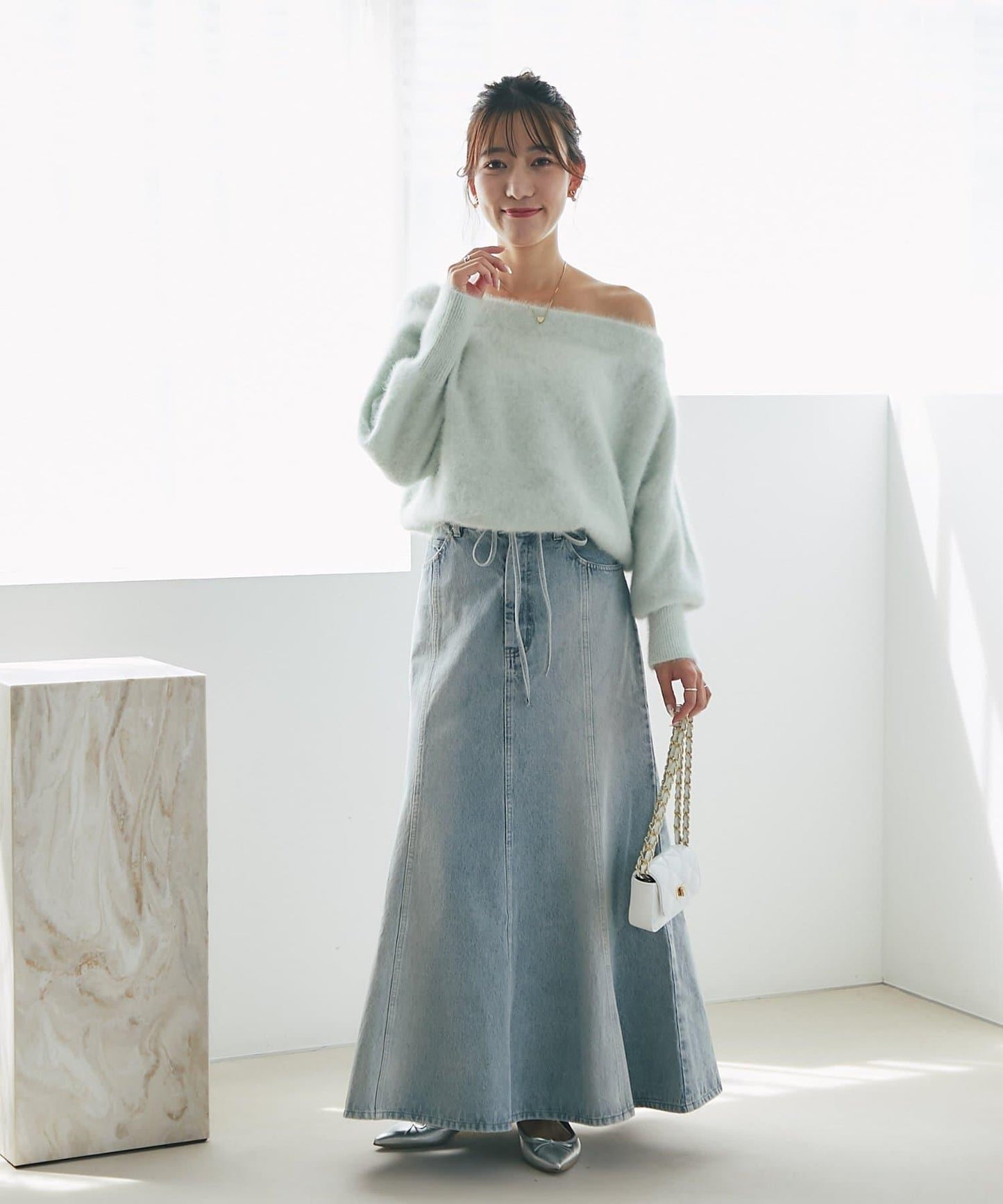 【miki監修】毛絨羊毛羊絨混紡一字肩針織衫