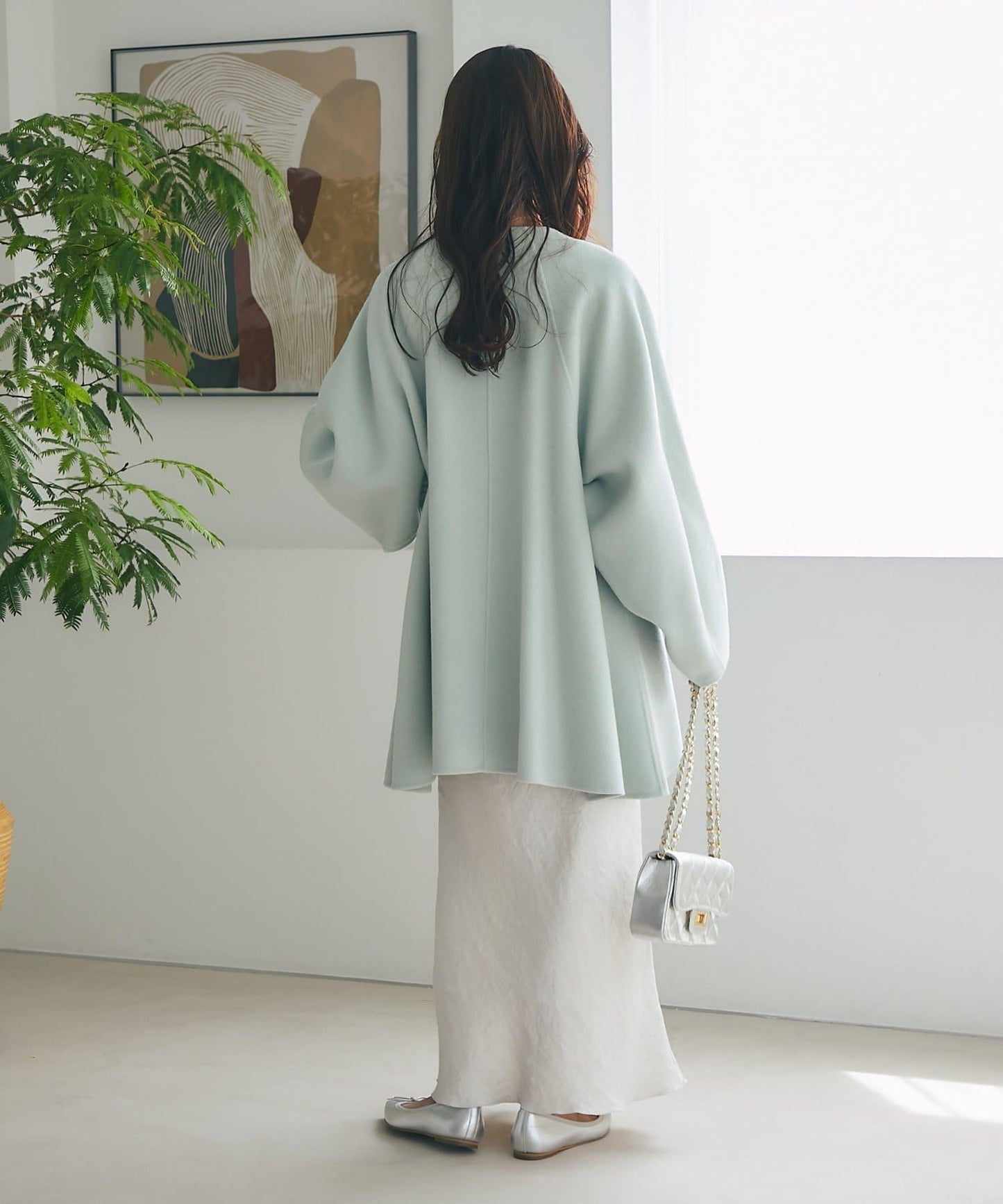 【miki監修配色・復刻】輕薄插肩喇叭袖大衣