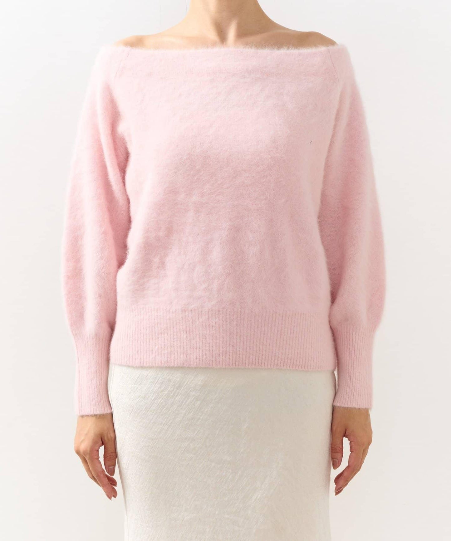 【miki監修】毛絨羊毛羊絨混紡一字肩針織衫