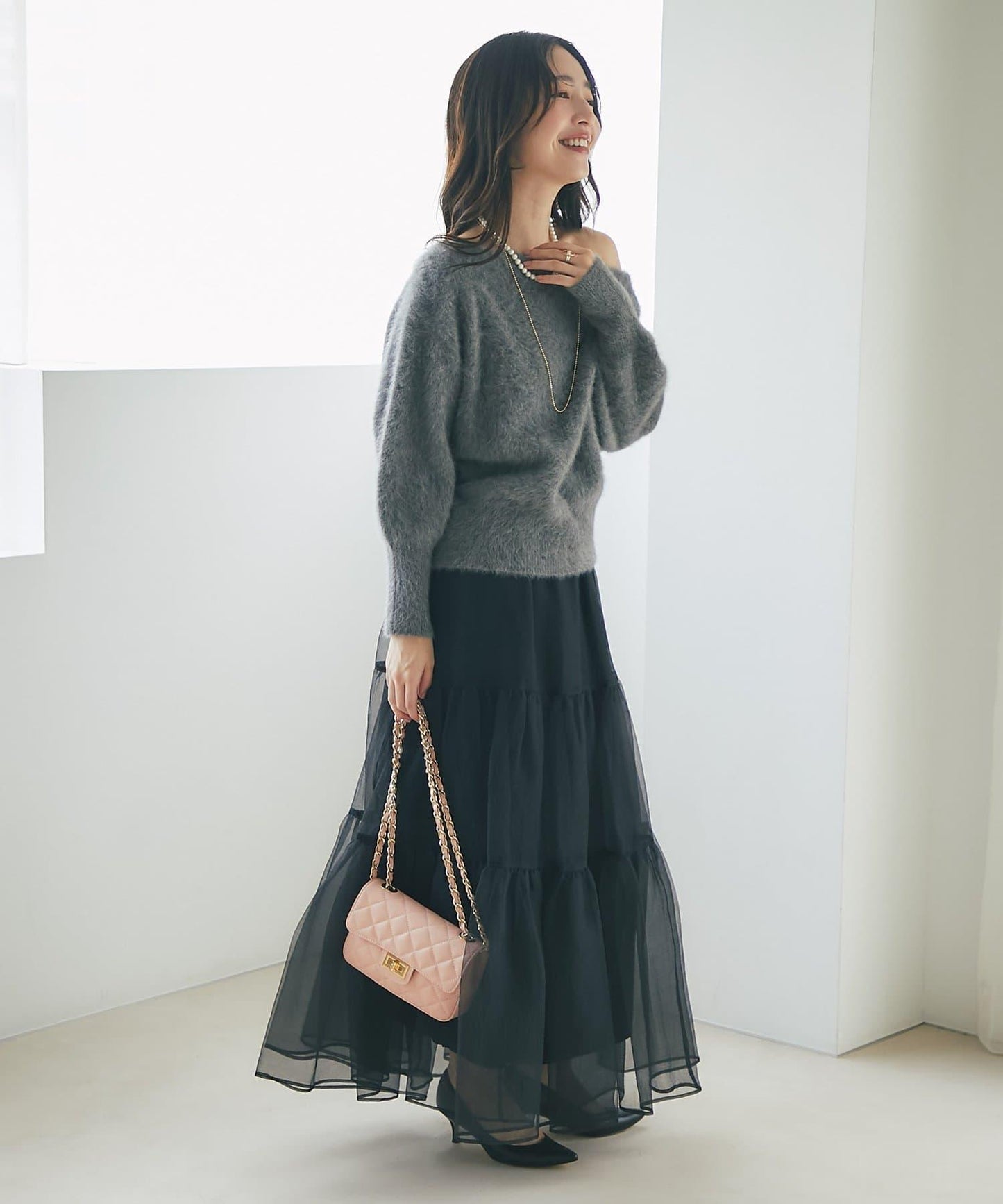 【miki監修】毛絨羊毛羊絨混紡一字肩針織衫