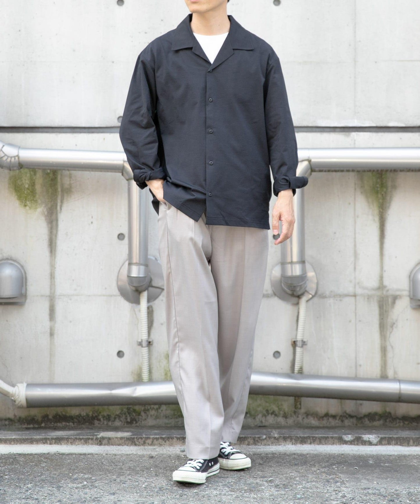 紙感開領襯衫
