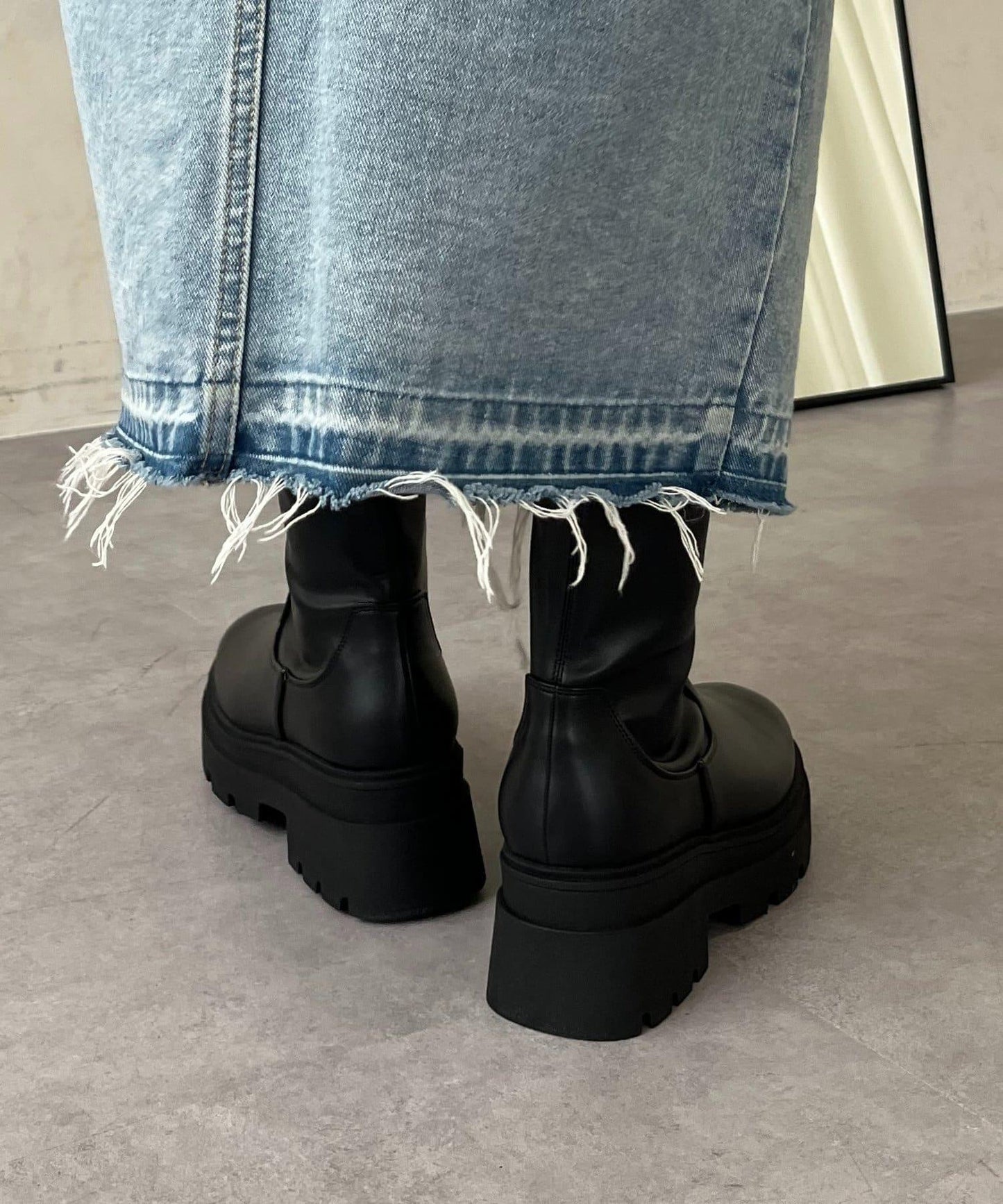 彈力厚底短靴