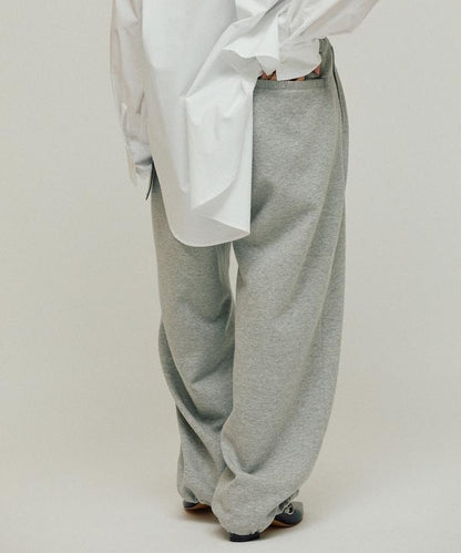 立體剪裁寬鬆長褲 / 褲腳抽繩