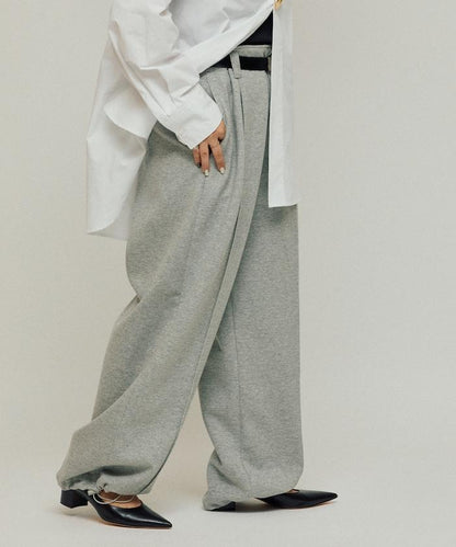 立體剪裁寬鬆長褲 / 褲腳抽繩